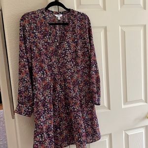Medium True Tine floral med length dress